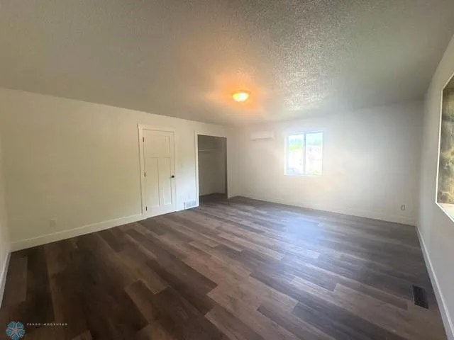 $229,900 | 301 West Garfield Avenue, Mahnomen, MN 56557