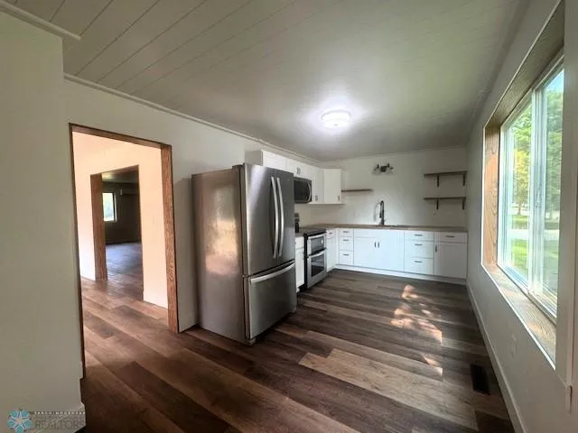 $229,900 | 301 West Garfield Avenue, Mahnomen, MN 56557