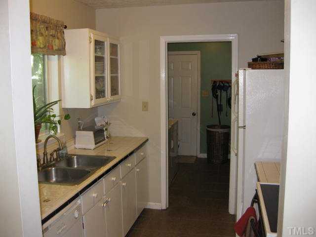 2220 Mariner Circle Raleigh, NC 27603 - Photo 2 of 9 Gallery Image 2