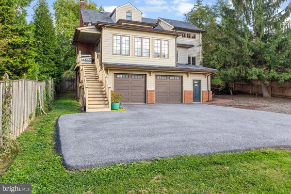 $1,500,000 | 313 West College Terrace, Frederick, MD 21701