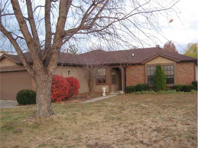 8185 Ehlerbrook Road Indianapolis, IN 46237 - Photo 1 of 13