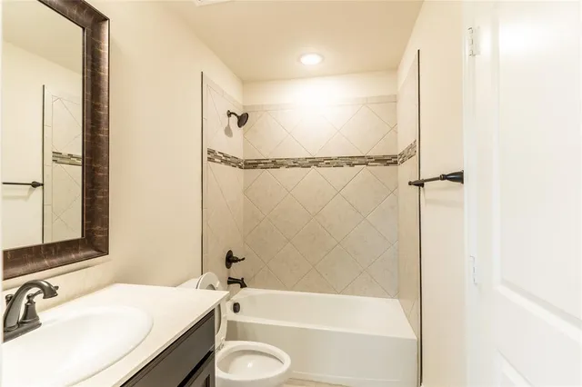 $1,650 | 6814 Topaz, Greenville, TX 75402