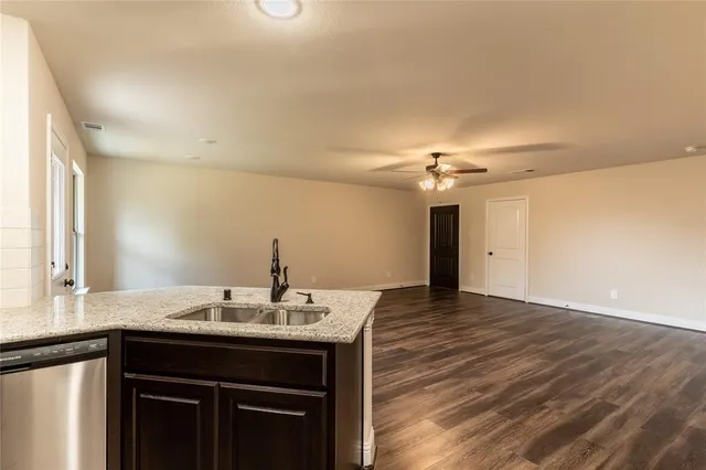 $1,650 | 6814 Topaz, Greenville, TX 75402