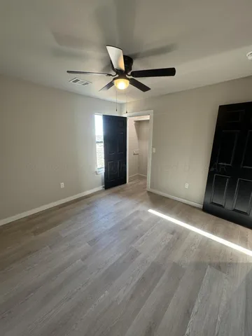 a view of utility room