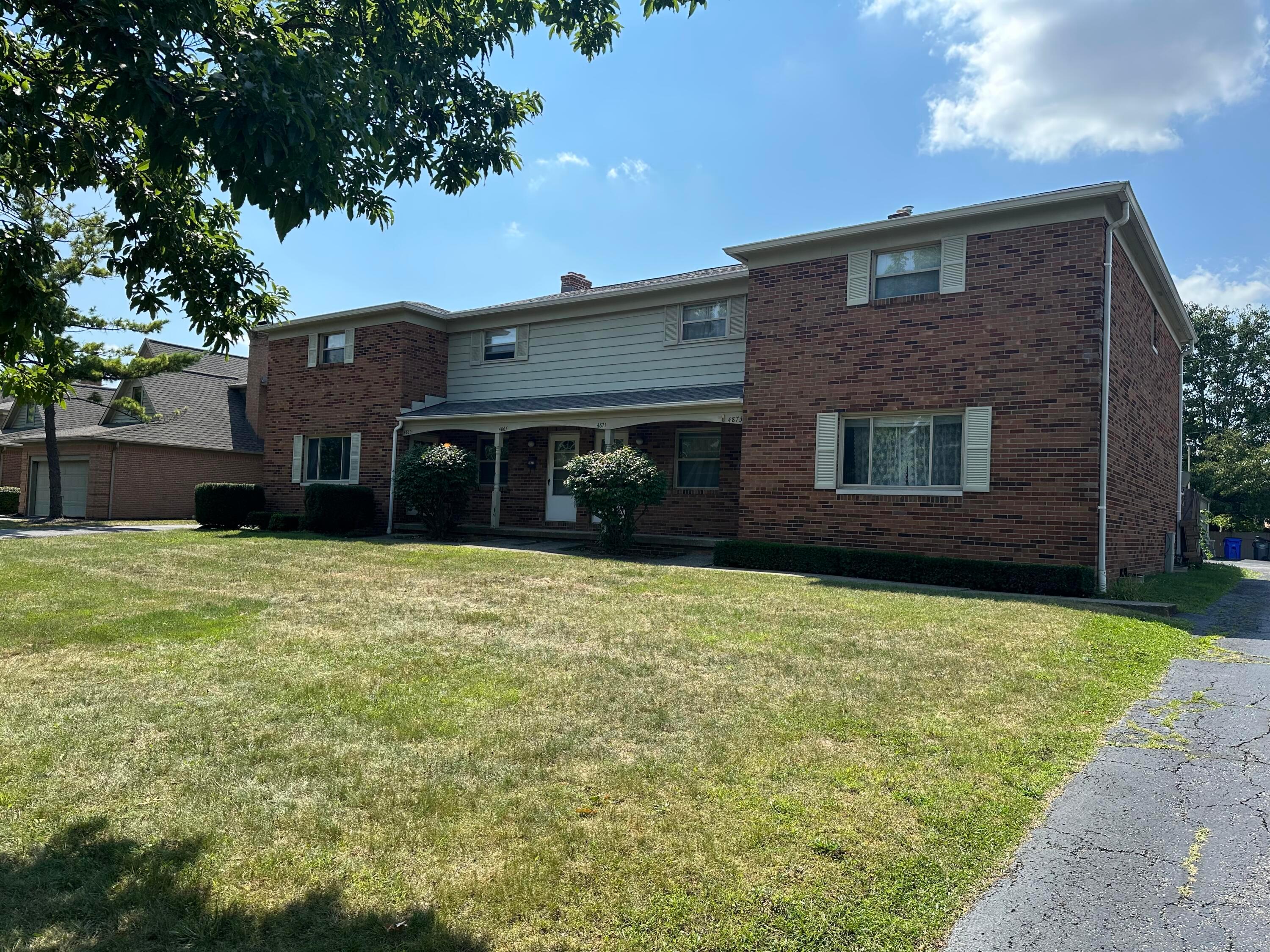 4867 Dierker Road Columbus, OH 43220 - Photo 2 of 13 IMG_0575