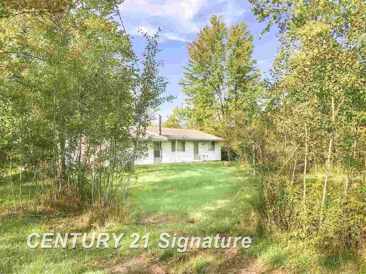 5700 Lyle Road Beaverton, MI 48612 - Photo 1 of 13