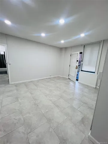 $280,000 | 2200 East Tremont Avenue | Parkchester