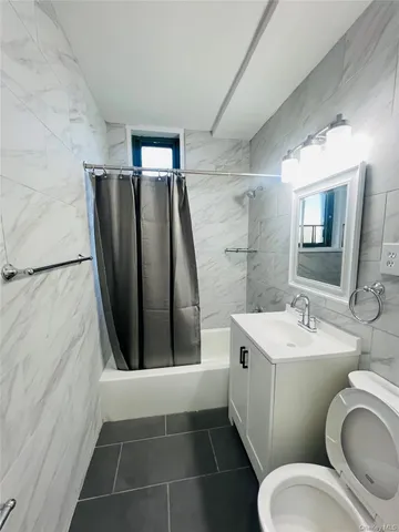 $280,000 | 2200 East Tremont Avenue | Parkchester