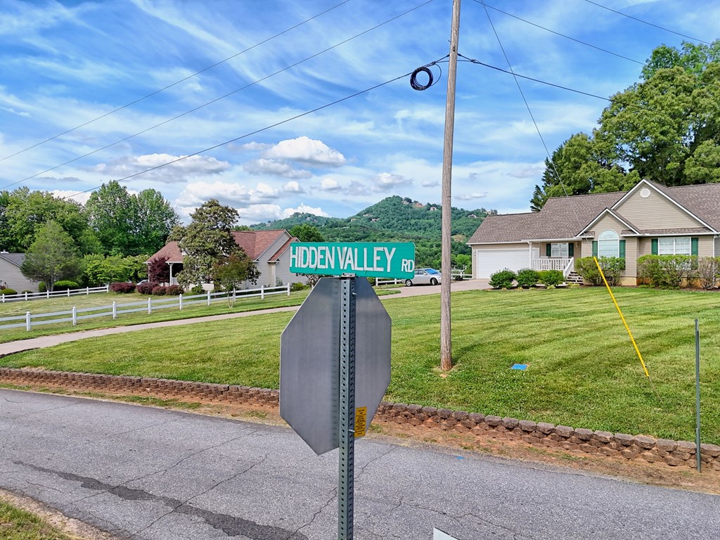 3 Hidden Valley Road Hiawassee, GA 30546 - Photo 24 of 28