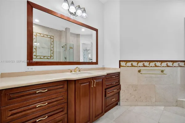 $6,150,000 | 7837 Southwest 117th Street, Pinecrest, FL 33156