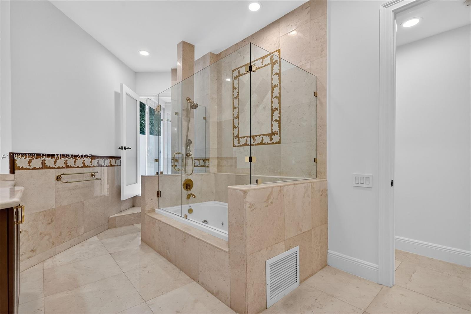 7837 Southwest 117th Street Pinecrest, FL 33156 - Photo 44 of 90 Bedroom 4 primary Bath 2