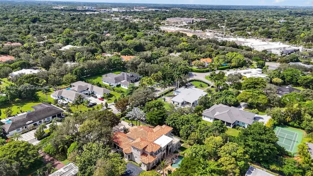 $6,499,999 | 7837 Southwest 117th Street, Pinecrest, FL 33156