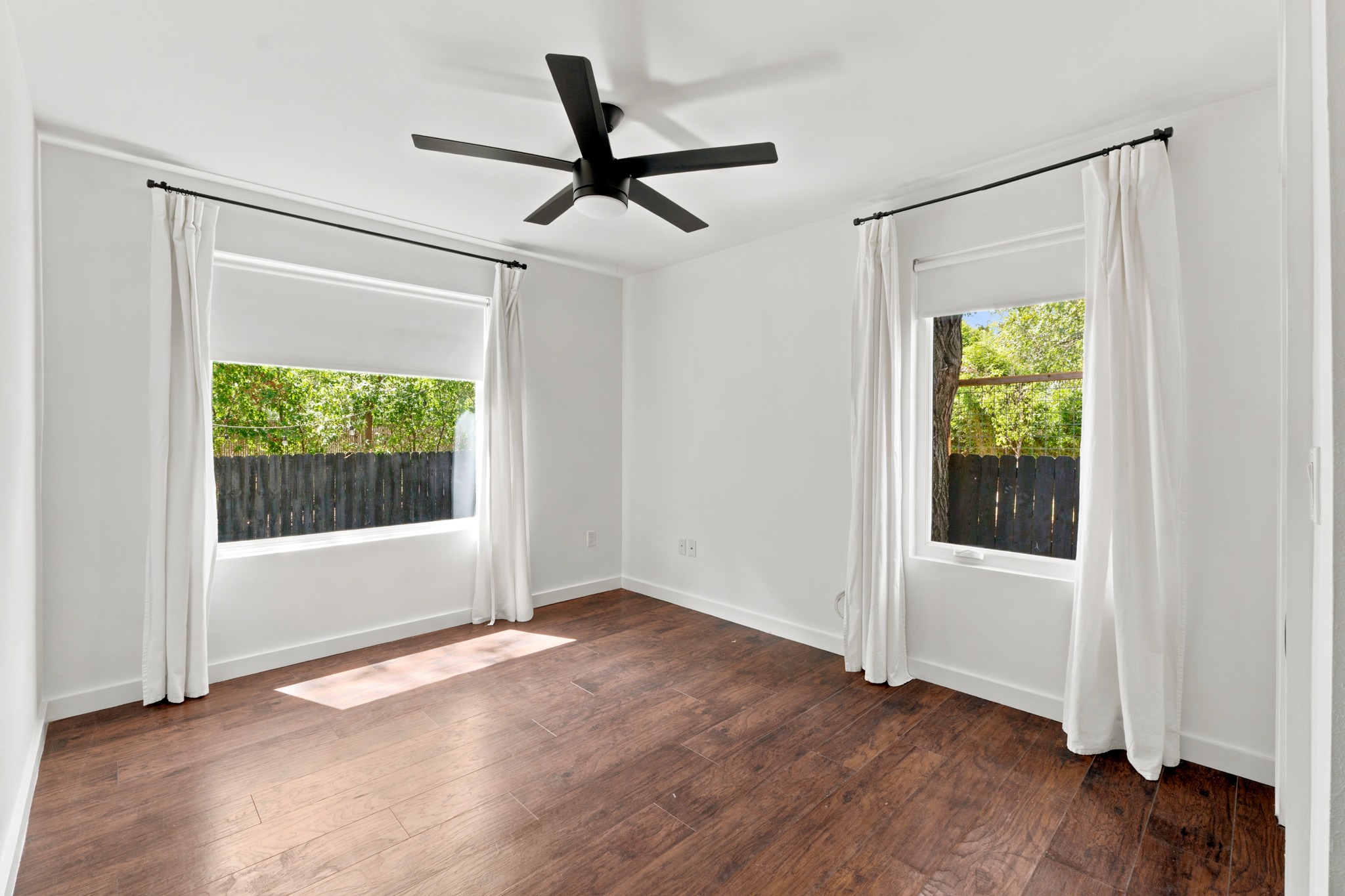 5307 Prock Lane, Unit 2 Austin, TX 78721 - Photo 16 of 27 Gallery Image 16