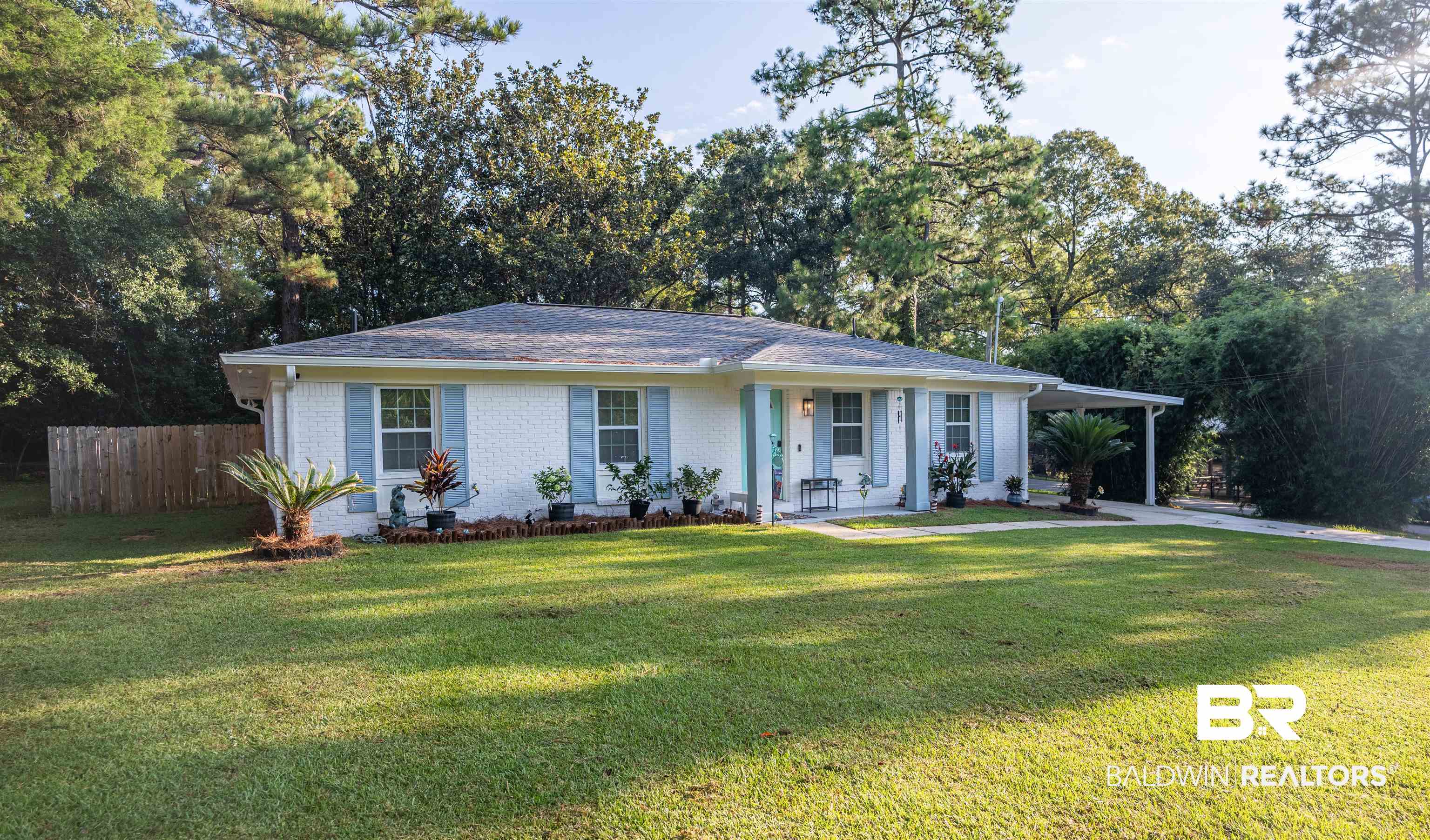 1315 Johnson Road Daphne, AL 36526 - Photo 3 of 41