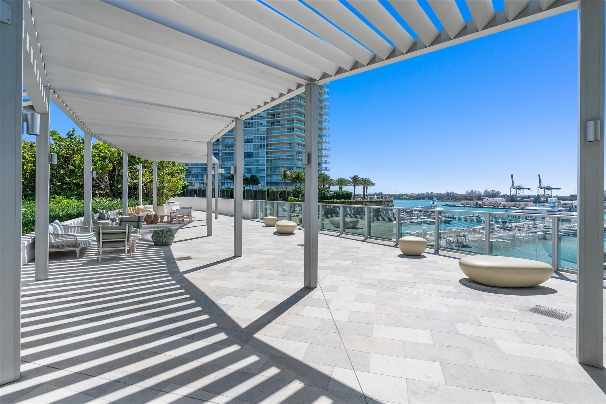 500 Alton Road, Unit 1006 Miami Beach, FL 33139 - Photo 41 of 42 Photo 41