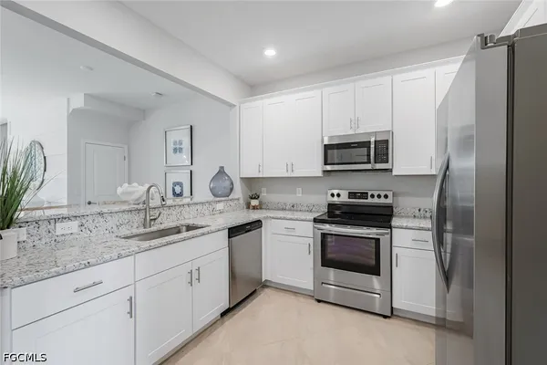 $2,750 | 14081 Pine Lodge Lane, Fort Myers, FL 33913