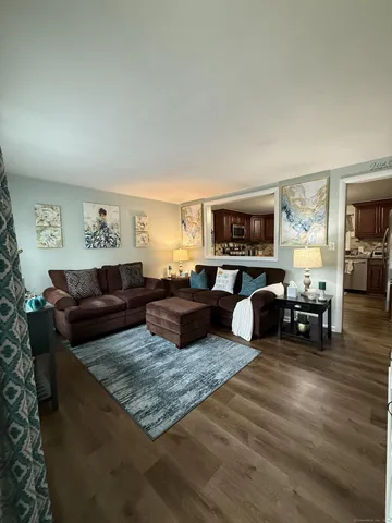 $280,000 | 158 Monroe Avenue, Waterbury, CT 06705