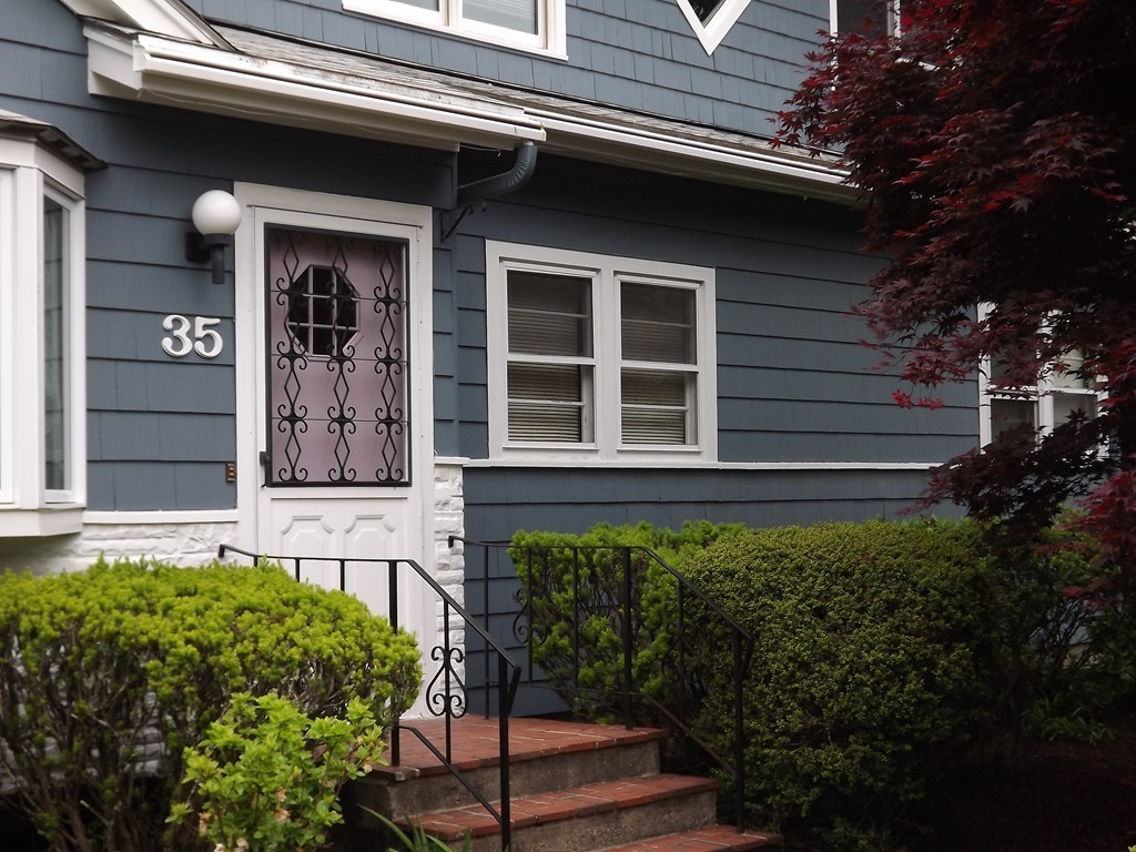 35 Spring Lane Sharon, MA 02067 - Photo 3 of 23