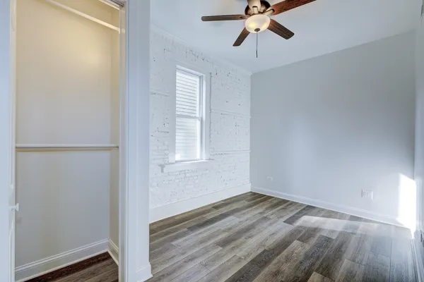 $1,900 | 224 Lemont Street, Unit 5, Lemont, IL 60439