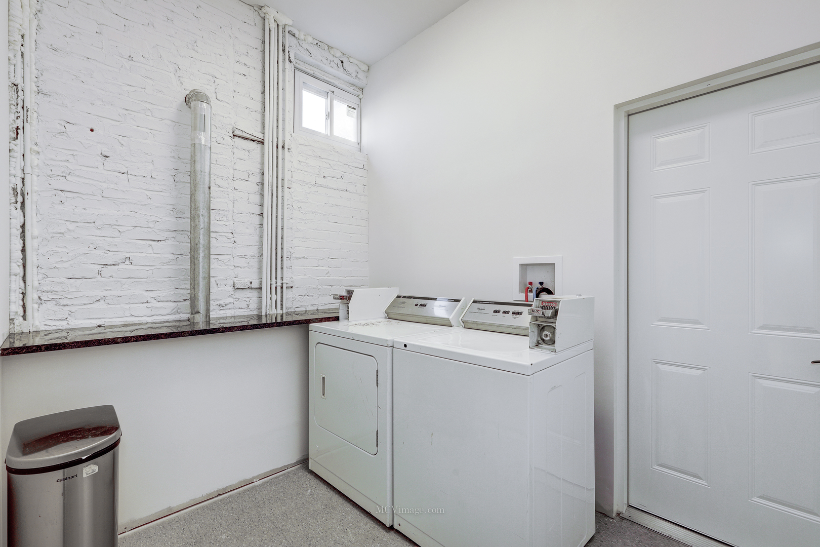 224 Lemont Street, Unit 5 Lemont, IL 60439 - Photo 18 of 21 a utility room with dryer and washer