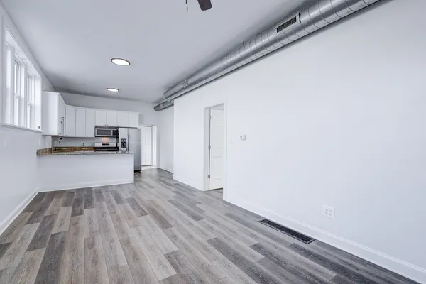 $1,900 | 224 Lemont Street, Unit 5, Lemont, IL 60439
