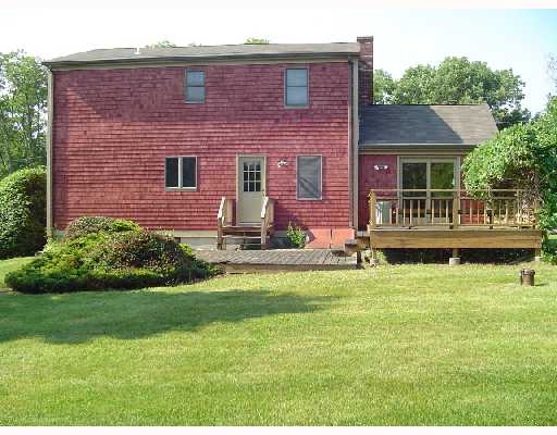 175 Schoolhouse Road Warren, RI 02885 - Photo 7 of 7 Exterior Back.