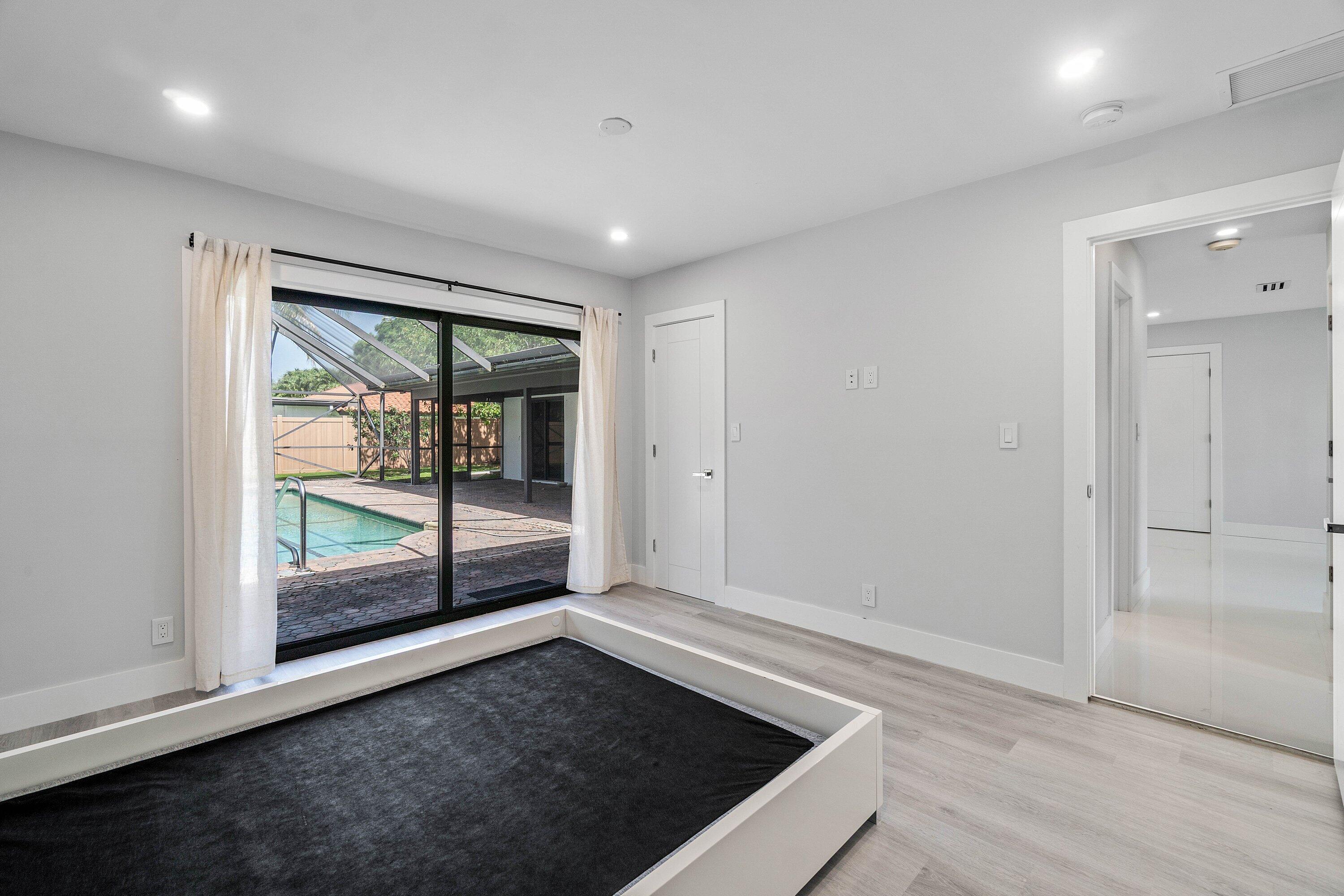 820 Southwest 16th Street Boca Raton, FL 33486 - Photo 35 of 44 039-820Southwest16thStreet-BocaRaton-FL-
