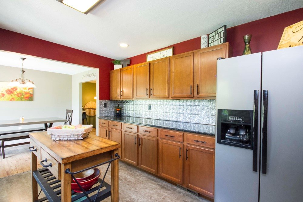 8834 Mayhew Road Fort Wayne, IN 46835 - Photo 7 of 35