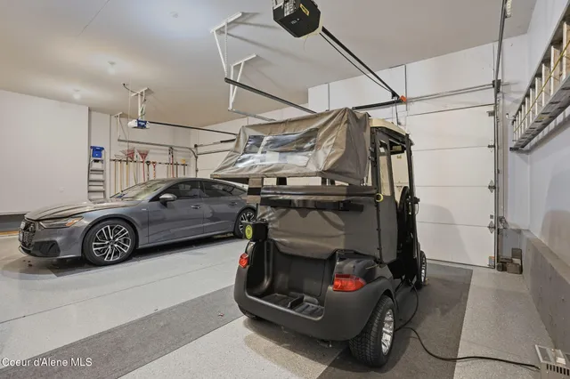 $1,135,000 | 514 North Dunbarton Oaks Lane, Liberty Lake, WA 99019