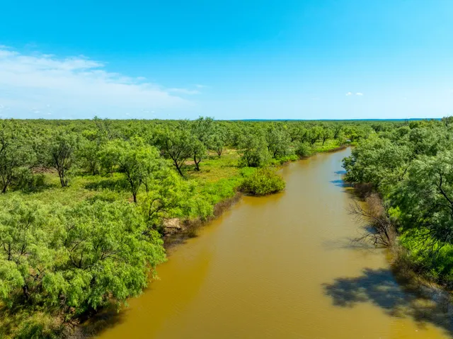 $3,774,000 | 2 Cr 332 Lohn Tx 76852, Lohn, TX 76852