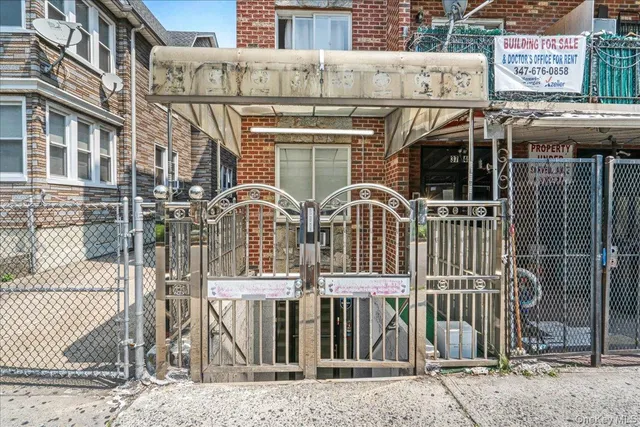 $2,000,000 | 37-45 75th Street | Jackson Heights