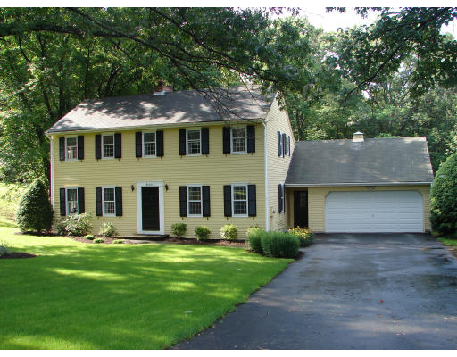 19 Hundreds Road Westborough, MA 01581 - Photo 1 of 13 Gallery Image 1