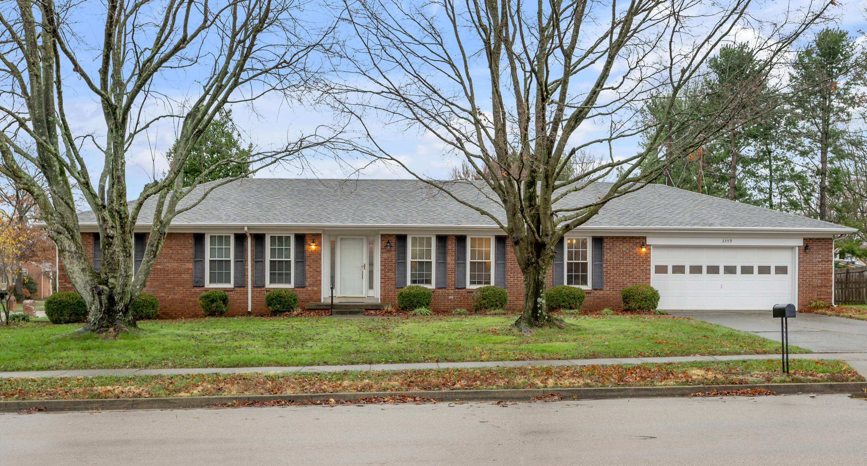 3359 Snaffle Road Lexington, KY 40513 - Photo 2 of 44 TDB_9964