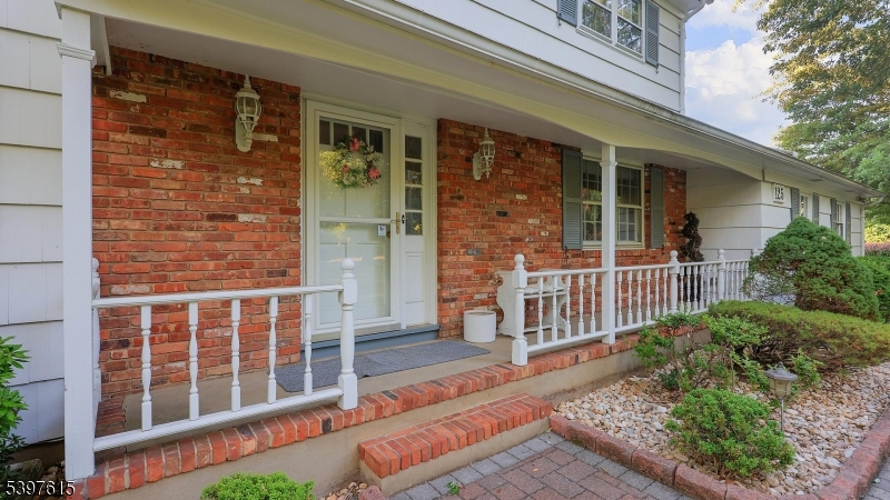 125 Mountainview Road Warren, NJ 07059 - Photo 7 of 39