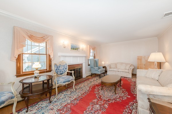 3 Waterhouse Road Belmont, MA 02478 - Photo 6 of 30 Gallery Image 6