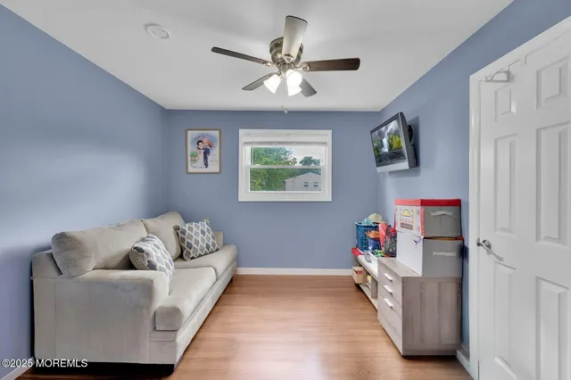 $679,000 | 9 Brentwood Terrace, Middletown, NJ 07748