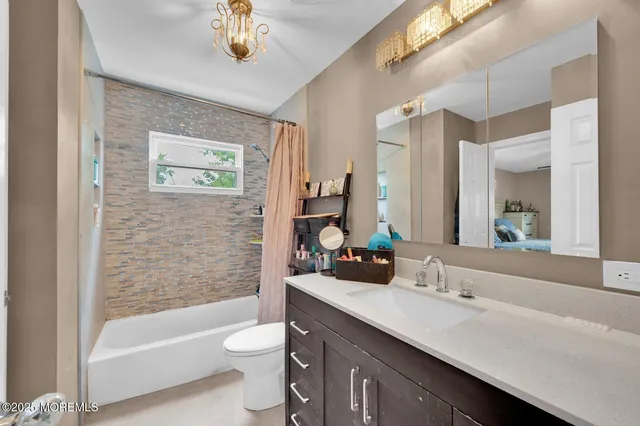 $679,000 | 9 Brentwood Terrace, Middletown, NJ 07748