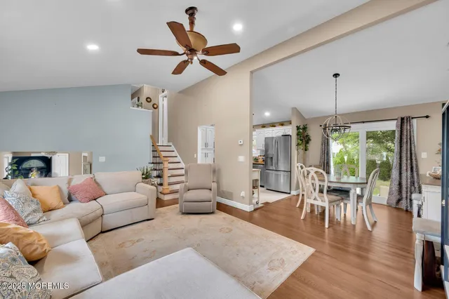 $679,000 | 9 Brentwood Terrace, Middletown, NJ 07748