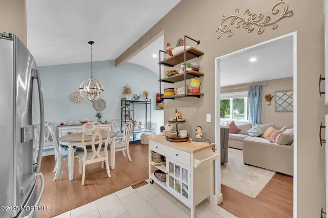 $679,000 | 9 Brentwood Terrace, Middletown, NJ 07748