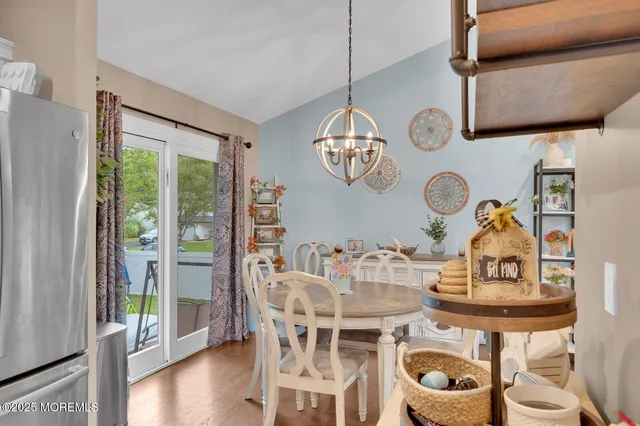 $679,000 | 9 Brentwood Terrace, Middletown, NJ 07748