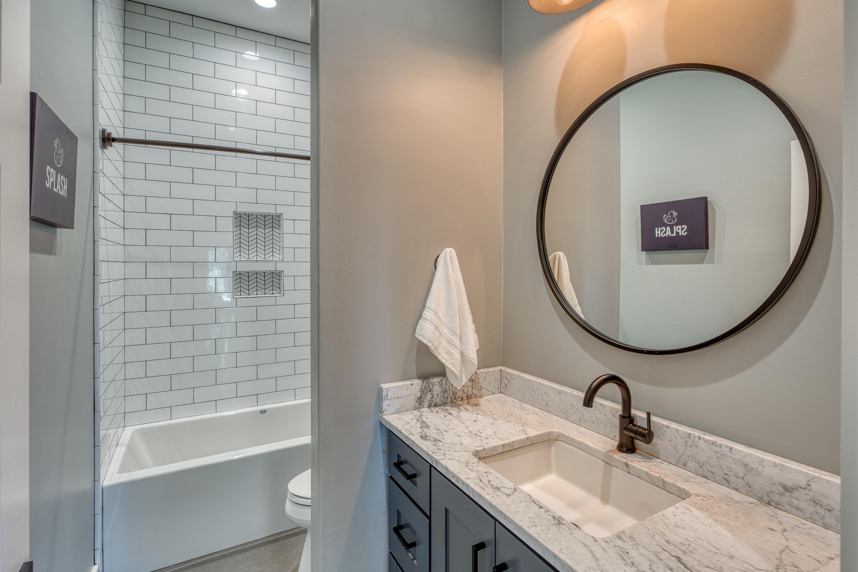 105 Keystone Buchanan Dam, TX 78609 - Photo 12 of 30 a bathroom with a sink and a mirror