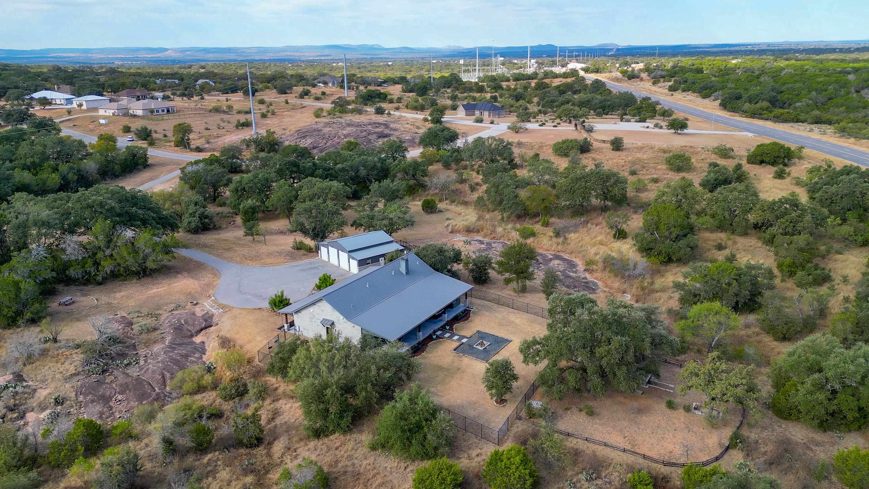 105 Keystone Buchanan Dam, TX 78609 - Photo 26 of 30 an aerial view of a house with a outdoor space