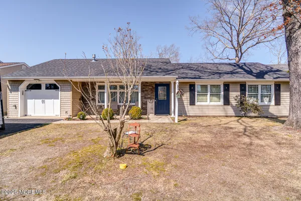 $525,000 | 411 Brentwood Place, Forked River, NJ 08731