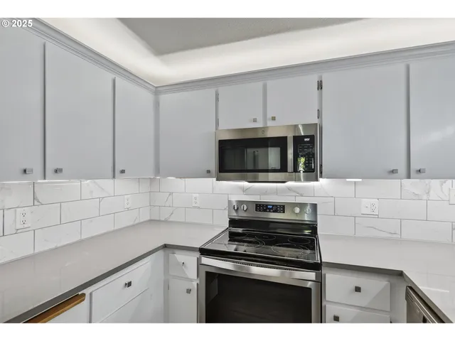 $399,900 | 1173 Joel's Place, Lafayette, OR 97127