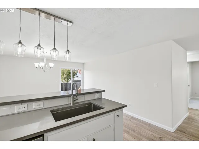 $399,900 | 1173 Joel's Place, Lafayette, OR 97127