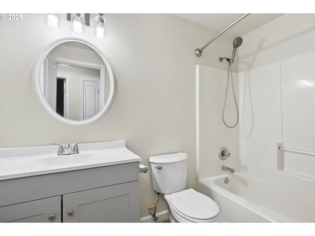 $399,900 | 1173 Joel's Place, Lafayette, OR 97127