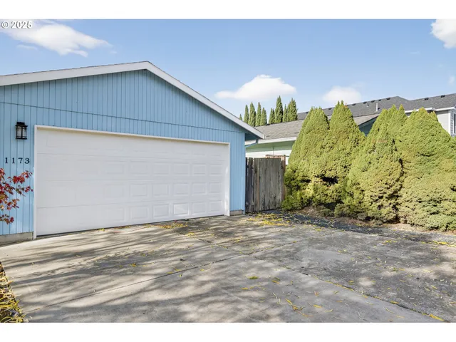 $399,900 | 1173 Joel's Place, Lafayette, OR 97127