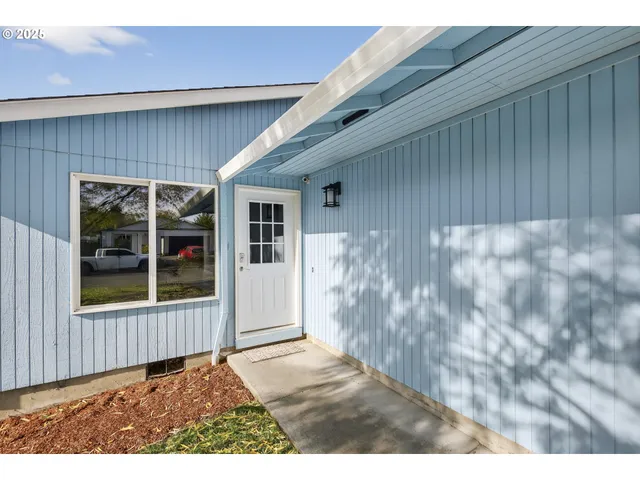 $399,900 | 1173 Joel's Place, Lafayette, OR 97127