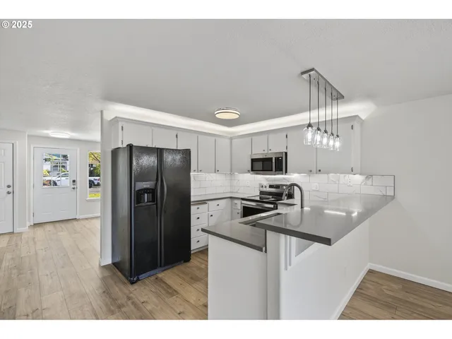 $399,900 | 1173 Joel's Place, Lafayette, OR 97127