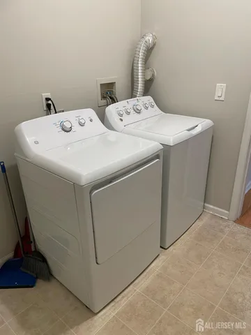 $3,250 | 301 Pinelli Drive, Piscataway, NJ 08854